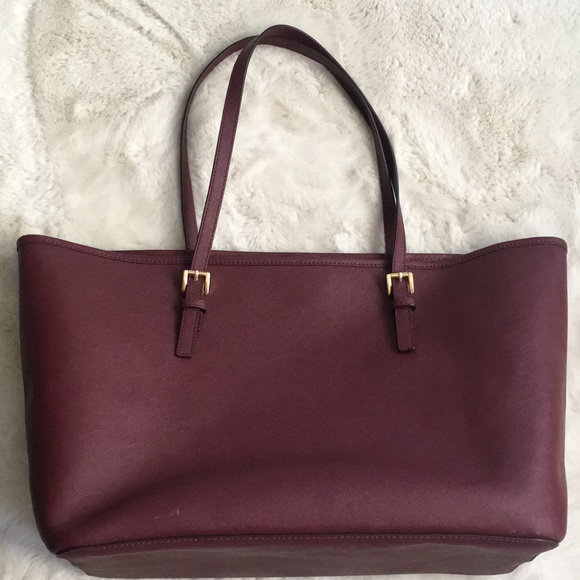 Michael Kors voyager tote - Picture 2 of 6